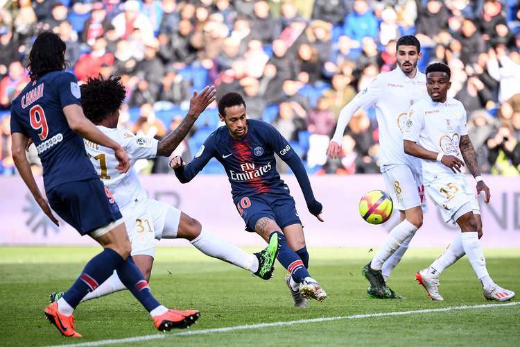 九游彩金 -包含Ning爆冷击败巴黎圣日耳曼,势不可挡引爆全场!的词条